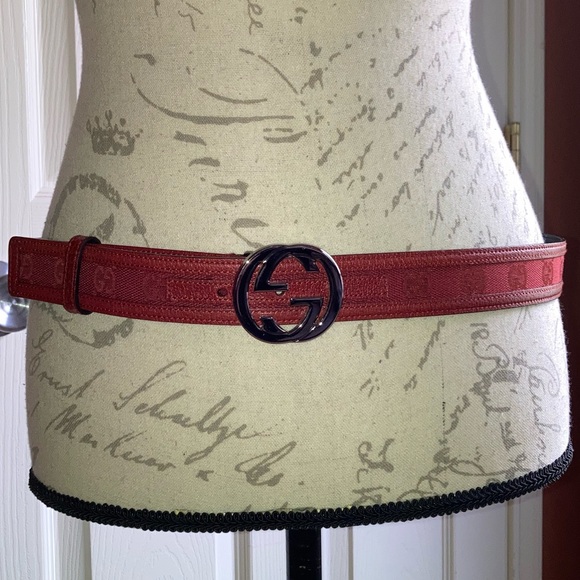 Authentic Gucci 2010s Interlocking GG Buckle Embroidered Leather Belt Red Womens - Picture 2 of 13